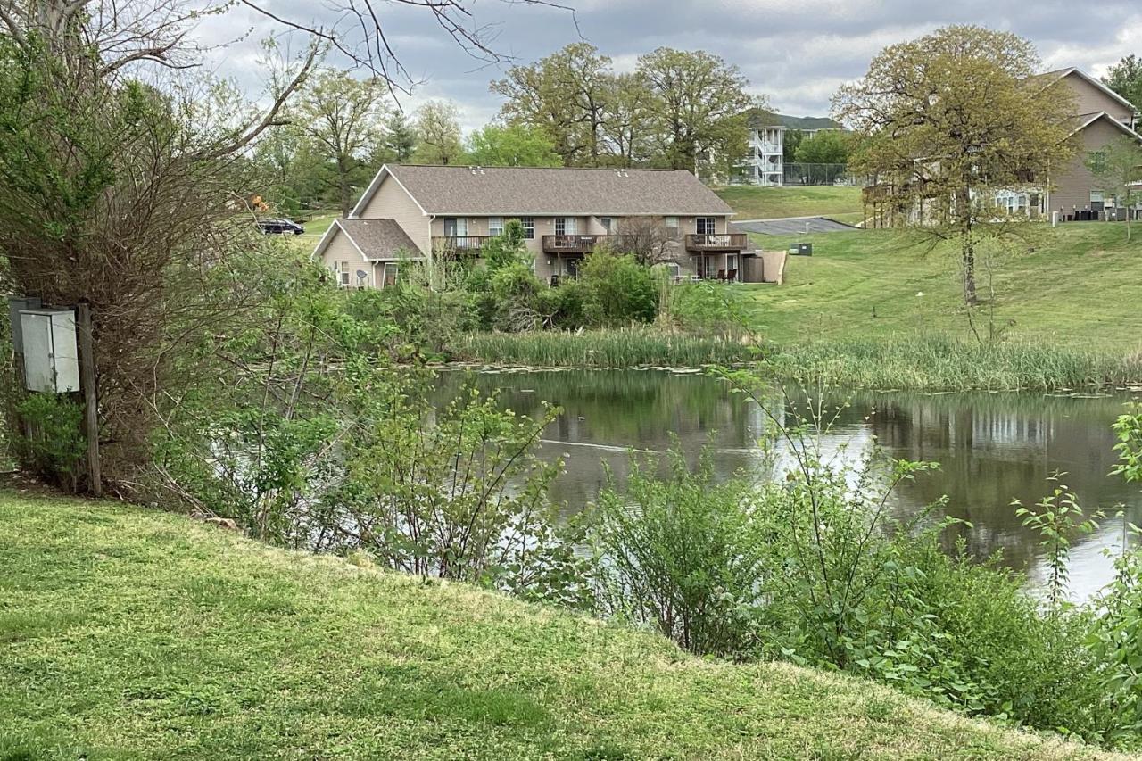 A Little Lake Retreat Branson Eksteriør bilde